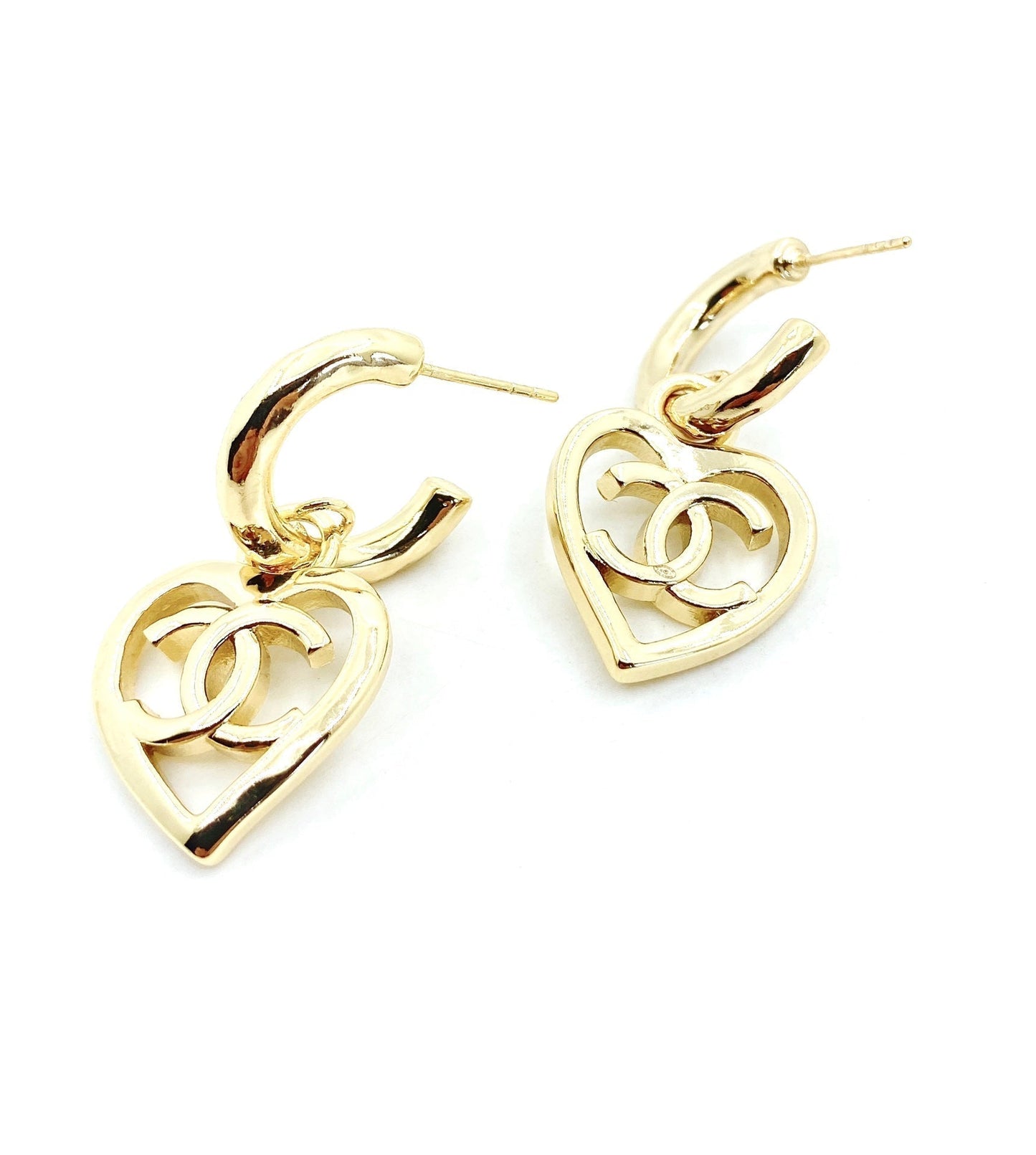 18K Chanel Heart Pendant Earrings