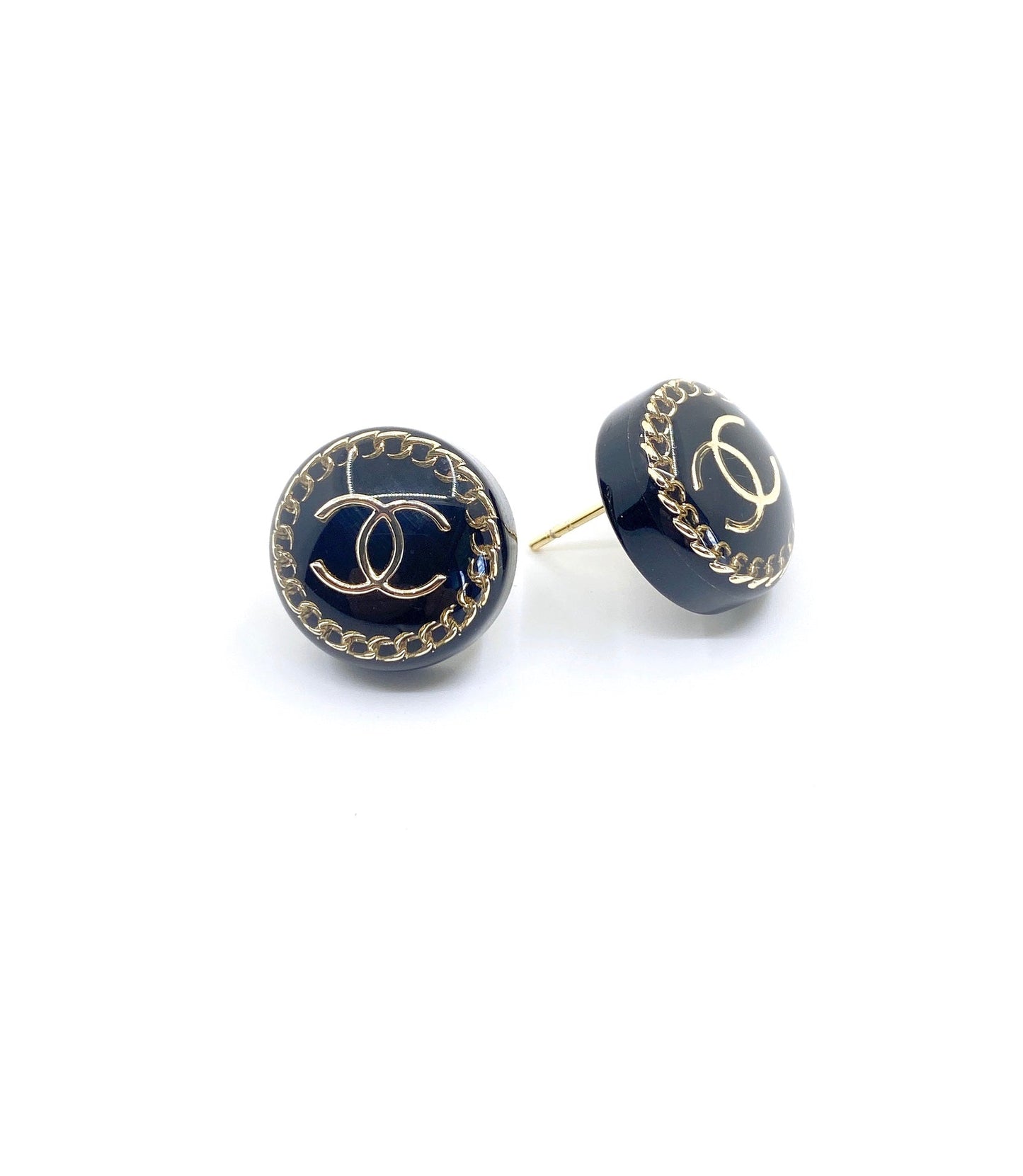 18K Chanel Circle Resin Earrings